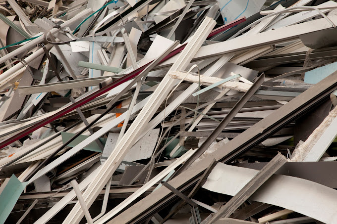 Aperçu des activités de la casse automobile METAL FER RECYCLAGE située à BONNEUIL-MATOURS (86210)